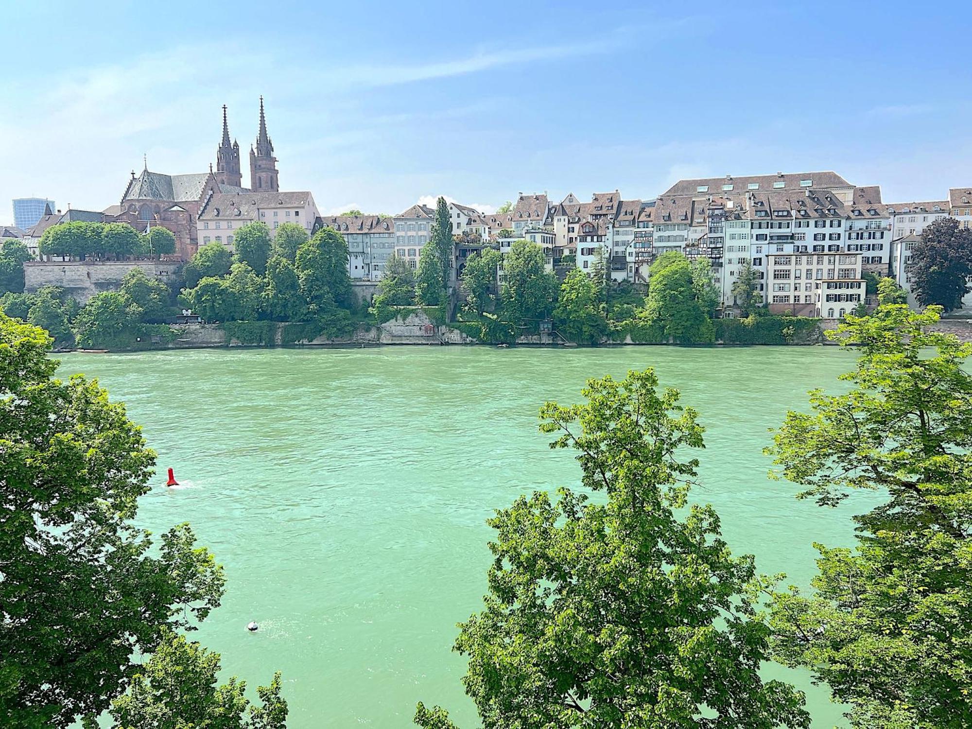 Riverside Базель Екстер'єр фото